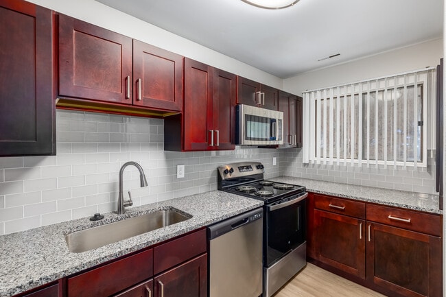 Payne Hill in Jefferson Hills, PA - Foto de edificio - Interior Photo