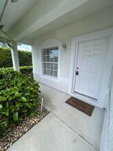 13519 Fountain View Blvd in Wellington, FL - Building Photo - Building Photo