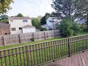 1379 Peachtree Dr in Troy, MI - Building Photo - Building Photo