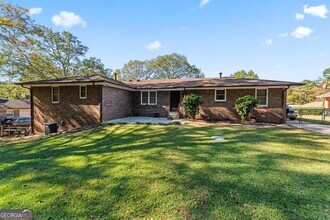 6418 Briarwood Ct in Riverdale, GA - Building Photo - Building Photo