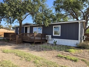 9007 Dawson Ave in Wolfforth, TX - Building Photo - Building Photo