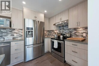 789 Jervis St in Vancouver, BC - Building Photo - Building Photo