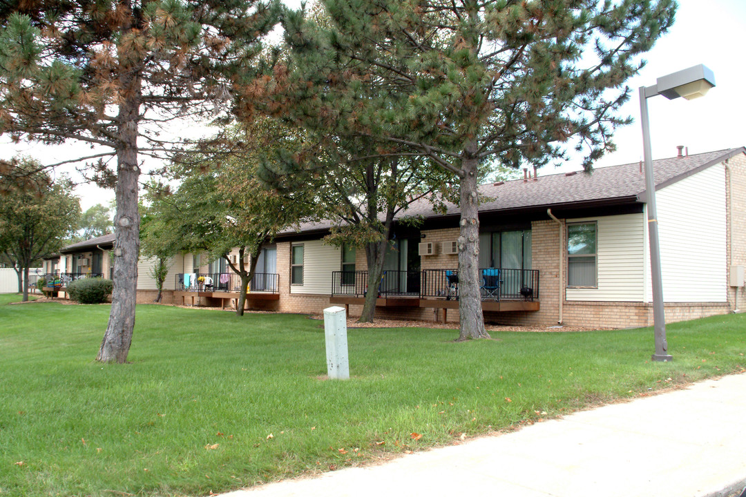 Mari-Dan Miller Farms in Swartz Creek, MI - Building Photo