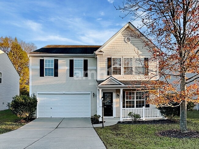 property at 15211 Edgewater Forest Ln