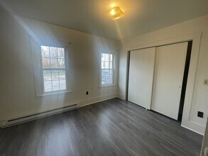 10-12-14 E Hoosac St in Adams, MA - Building Photo - Building Photo