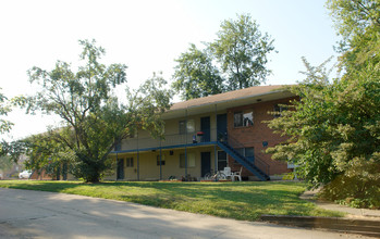 Victorian Village Apartments in Columbus, OH - Building Photo - Building Photo