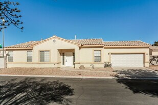 7732 Respect Ave in Las Vegas, NV - Building Photo