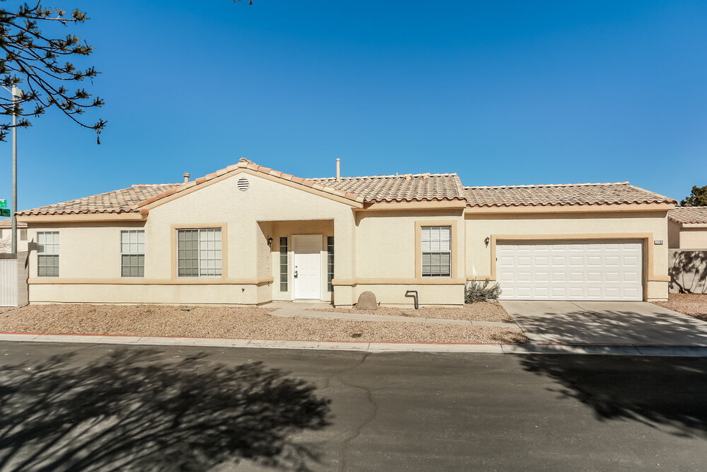 7732 Respect Ave in Las Vegas, NV - Building Photo