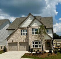 5441 Hargrove Way, Unit 307 in Flowery Branch, GA - Building Photo