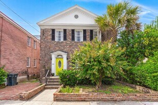 335 Ashley Ave in Charleston, SC - Building Photo