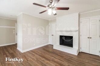 1102 Pitt Pl in Greensboro, NC - Building Photo - Building Photo