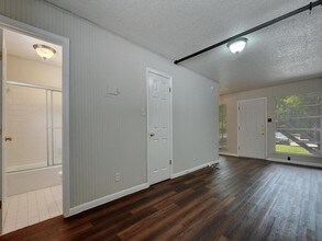 4712 Depew Ave-Unit -104 in Austin, TX - Building Photo - Building Photo