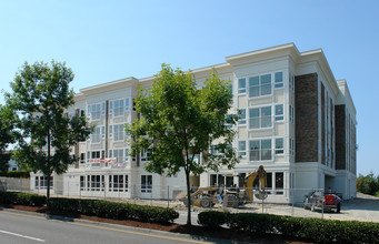 The Alicia Apartments in Tacoma, WA - Building Photo - Building Photo