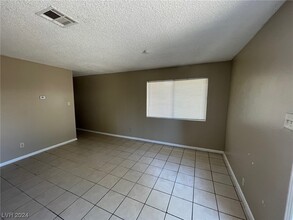 2605 E Cedar Ave in Las Vegas, NV - Building Photo - Building Photo