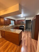 4759 Logan Arms Dr in Youngstown, OH - Foto de edificio - Building Photo