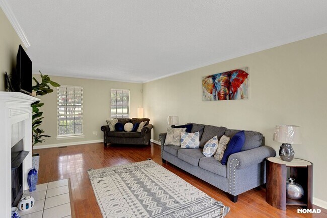 3705 Crouse Dr NW in Huntsville, AL - Building Photo - Building Photo