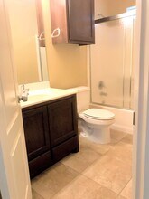 3607 Sheraton Ave, Unit A in Pharr, TX - Foto de edificio - Building Photo