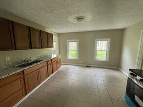 101 Cottage St in Rochester, NY - Building Photo - Building Photo