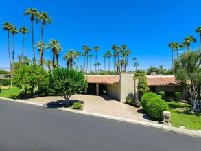 140 Columbia Dr in Rancho Mirage, CA - Building Photo - Building Photo