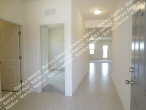 378 S Borromeo Dr in Casa Grande, AZ - Foto de edificio - Building Photo