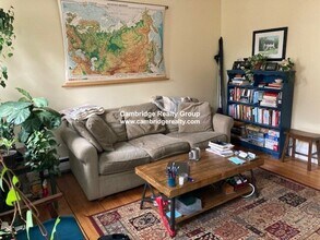 6 Skehan St in Somerville, MA - Foto de edificio - Building Photo