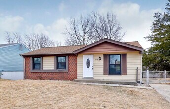 3049 Orton St in St. Charles, MO - Building Photo - Building Photo