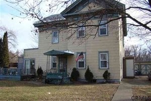 7 Bridge St in Fort Edward, NY - Building Photo