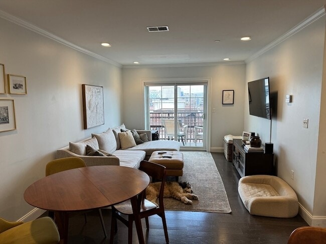 property at 728 E Broadway