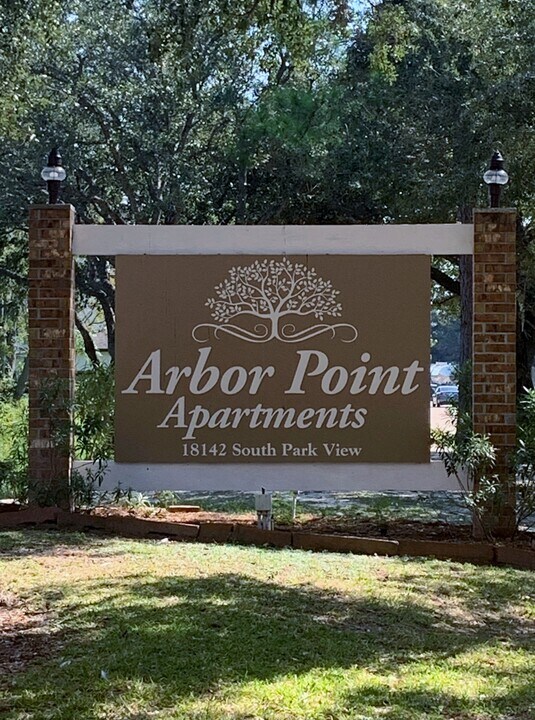 Arbor Point Photo