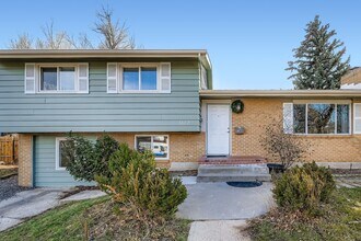 3682 Chase Ct in Boulder, CO - Foto de edificio - Building Photo