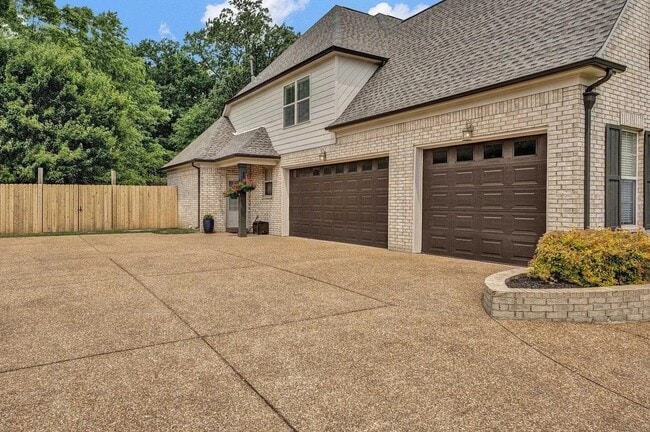 5967 Carters Bluff Dr in Lakeland, TN - Foto de edificio - Building Photo