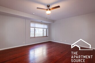 744 W Gordon Ter, Unit 30 in Chicago, IL - Building Photo - Building Photo