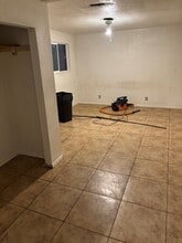 1142 N April Cir, Unit B in Mesa, AZ - Building Photo - Building Photo