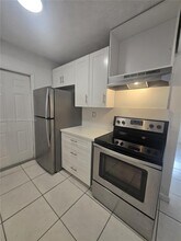 1400 N 17th Ave in Hollywood, FL - Building Photo - Building Photo