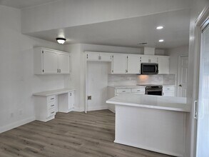 3884 Paula Ct in Turlock, CA - Building Photo - Building Photo