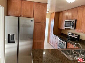 6798 Shearwater Ln in Malibu, CA - Building Photo - Building Photo