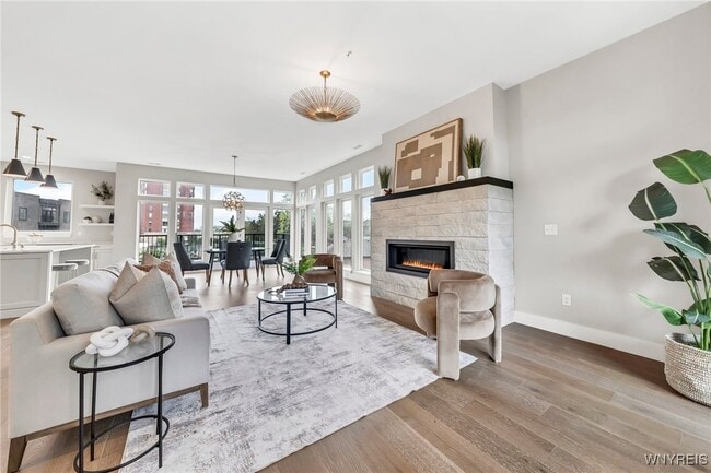 property at 272 Lakefront Blvd