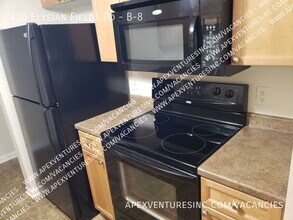 420 Elysian Fields Rd in Nashville, TN - Foto de edificio - Building Photo