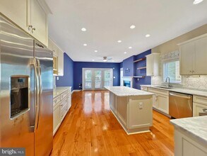 23 W Chapman St in Alexandria, VA - Building Photo - Building Photo