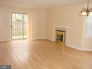 2705 Brookhaven Dr in Yardley, PA - Building Photo - Building Photo