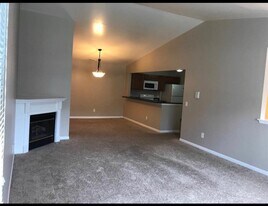 26905 Carrington Pl in Harrison Township, MI - Building Photo