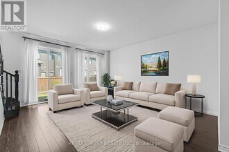 23 Circus Cres in Brampton, ON - Building Photo - Building Photo