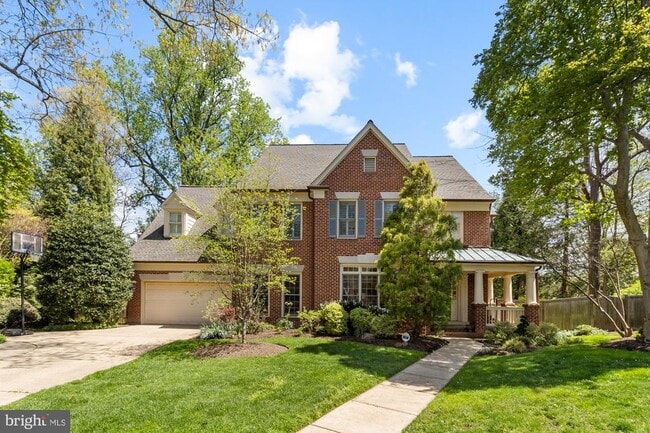 property at 2728 McKinley St NW
