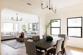 951 Marview Ave in Los Angeles, CA - Building Photo - Building Photo