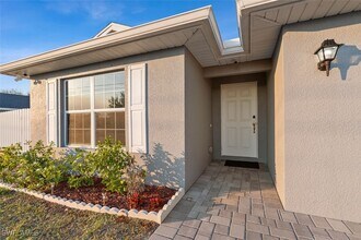 3712 17th St SW in Lehigh Acres, FL - Building Photo - Building Photo