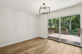3705 Donaldson Dr NE in Atlanta, GA - Building Photo - Building Photo