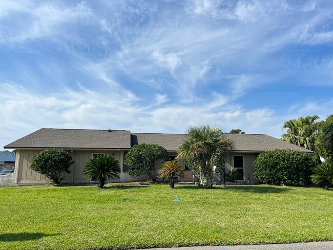 117 Rio del Mar St in St. Augustine, FL - Building Photo - Building Photo