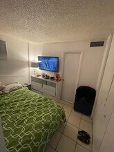 19781 SW 114th Ave in Miami, FL - Building Photo - Building Photo