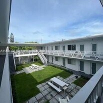 7291 Gary Ave in Miami Beach, FL - Building Photo