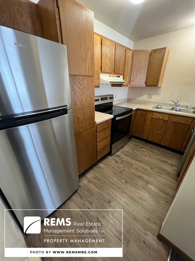 503 7th St in Baraboo, WI - Building Photo - Building Photo